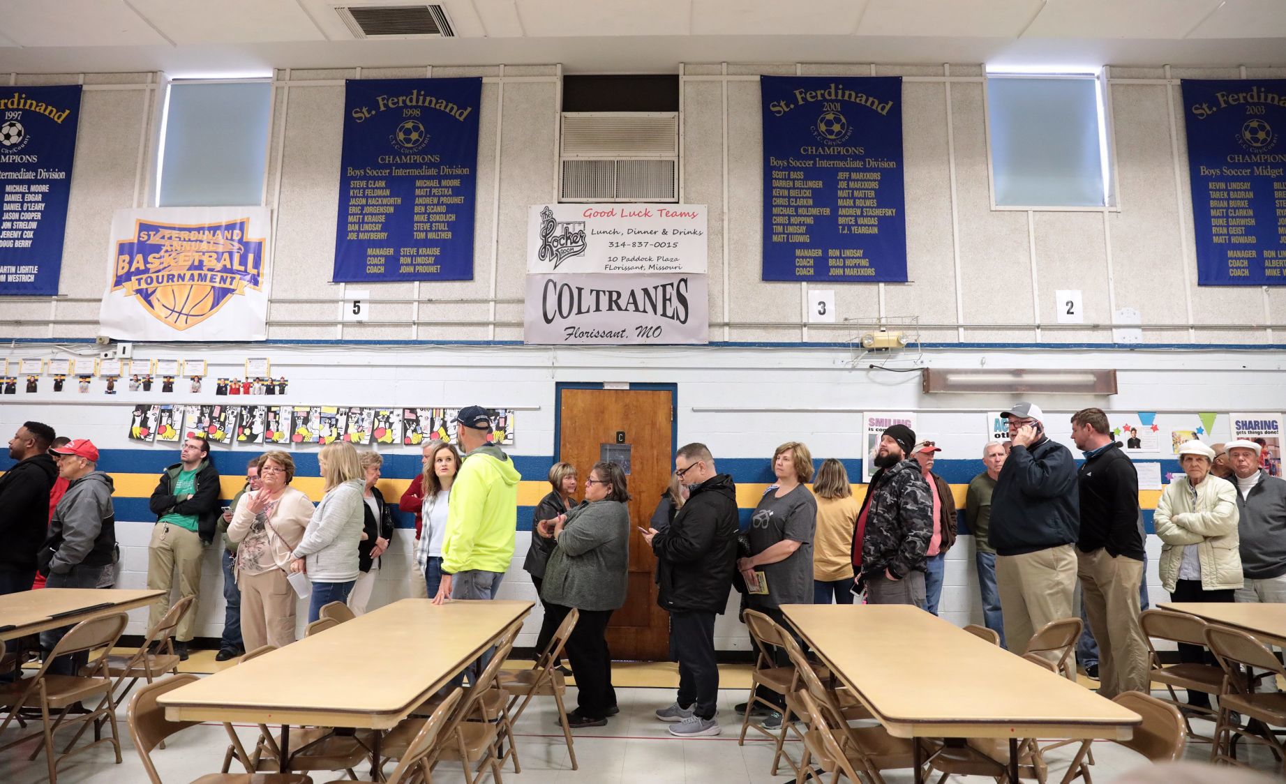 Final fish fry of Lent